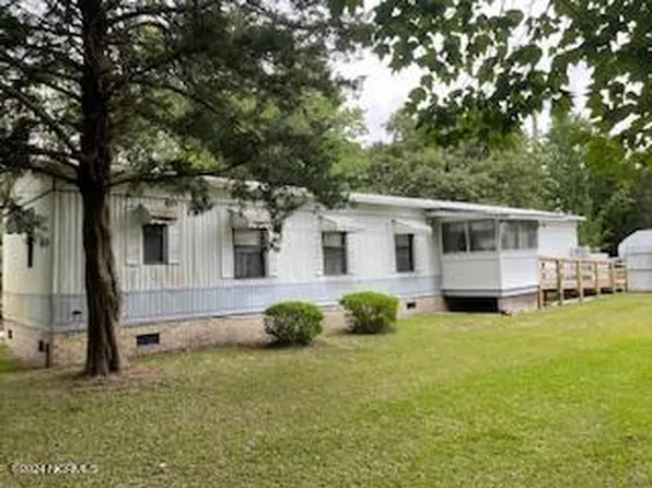 879 Southport-Supply Road SE, Bolivia, NC 28422