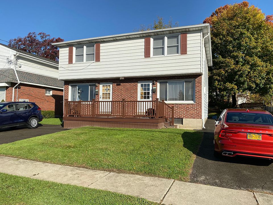 1st image of 2903 Hall St #2