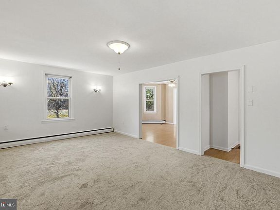 4th image of 123 Philadelphia Rd