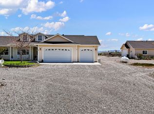60 Hawk View Rd, Wellington, NV 89444