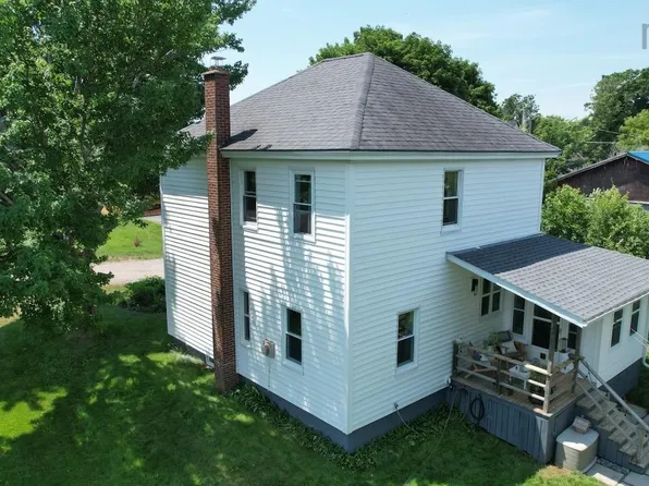 29 River Ave, Oxford, NS B0M 1P0