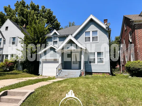 1308 Thatcher Dr, Toledo, OH 43606