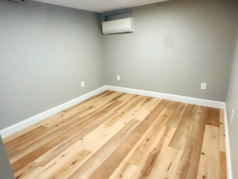 36 Chandler St — Photo 12