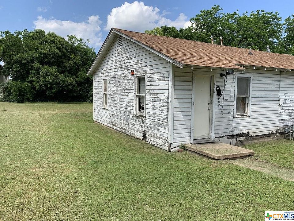 2nd image of 417/419 E Garrison Ave