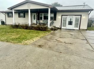 425 Legrande Blvd, Gallipolis, OH 45631