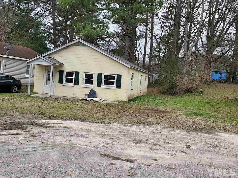 2nd image of 213 Boothe Ave