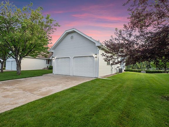 2nd image of 567 Moose Ct