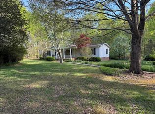 1095 Sechrist Loop, Pilot Mountain, NC 27041