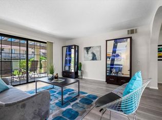 2001 E Camino Parocela UNIT Q117, Palm Springs, CA 92264