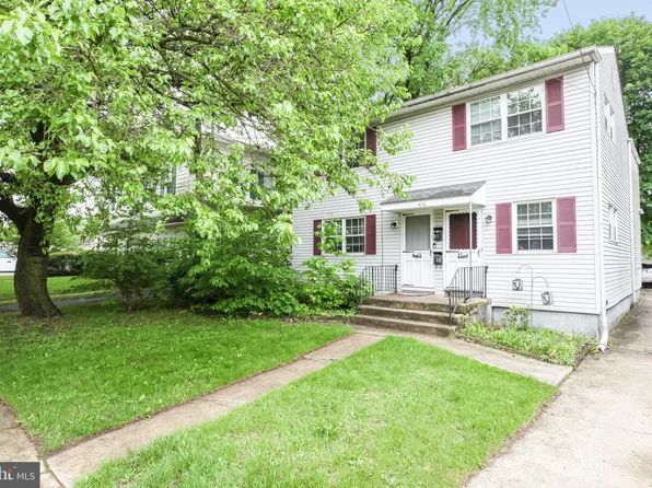 430 Richey Ave #2B, Oaklyn, NJ 08107