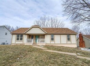 1213 Downing St, Liberty, MO 64068