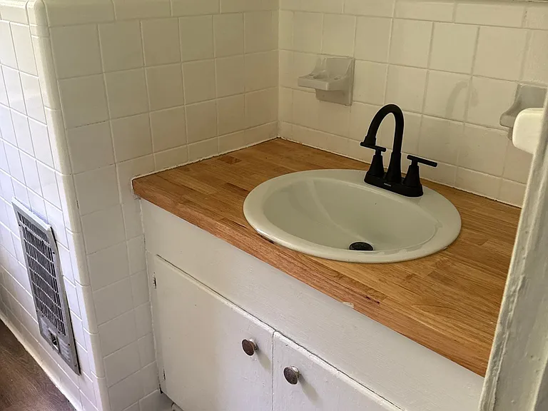 920 N Monroe Ave #5 — Photo 8