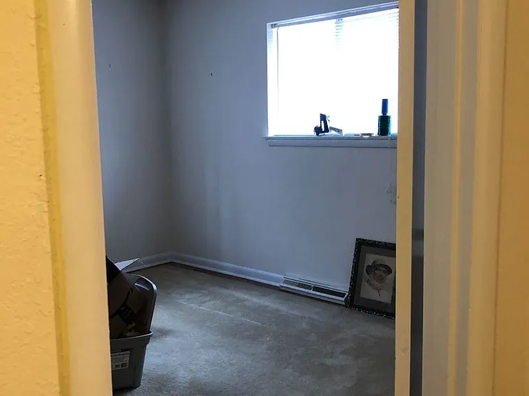 2818 S Stewart Ave — Photo 10