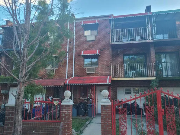 1112 E 225th St, Bronx, NY 10466