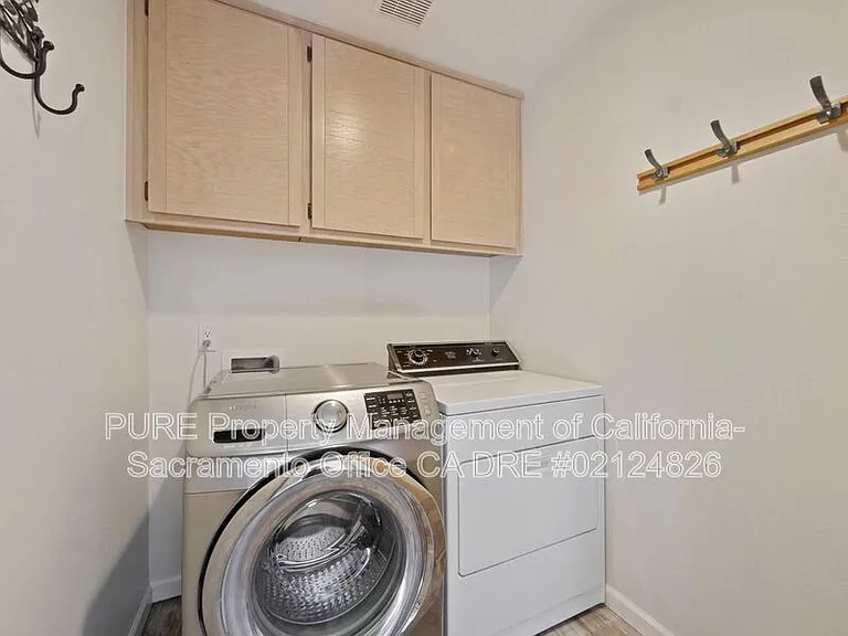 1964 Discovery Village Ln — Photo 29