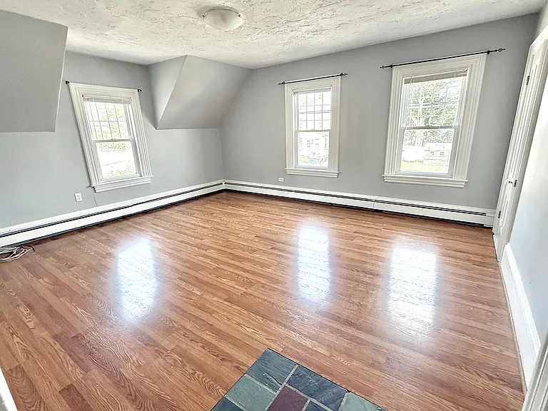 17 Lothrop St #2 — Photo 9