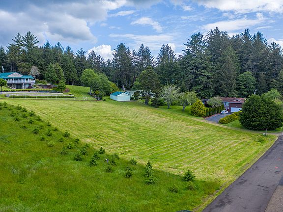 4th image of 1 Meadowood Ln
