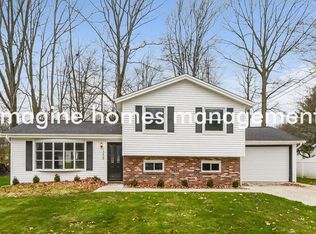 1208 Briardale Ct, Twinsburg, OH 44087