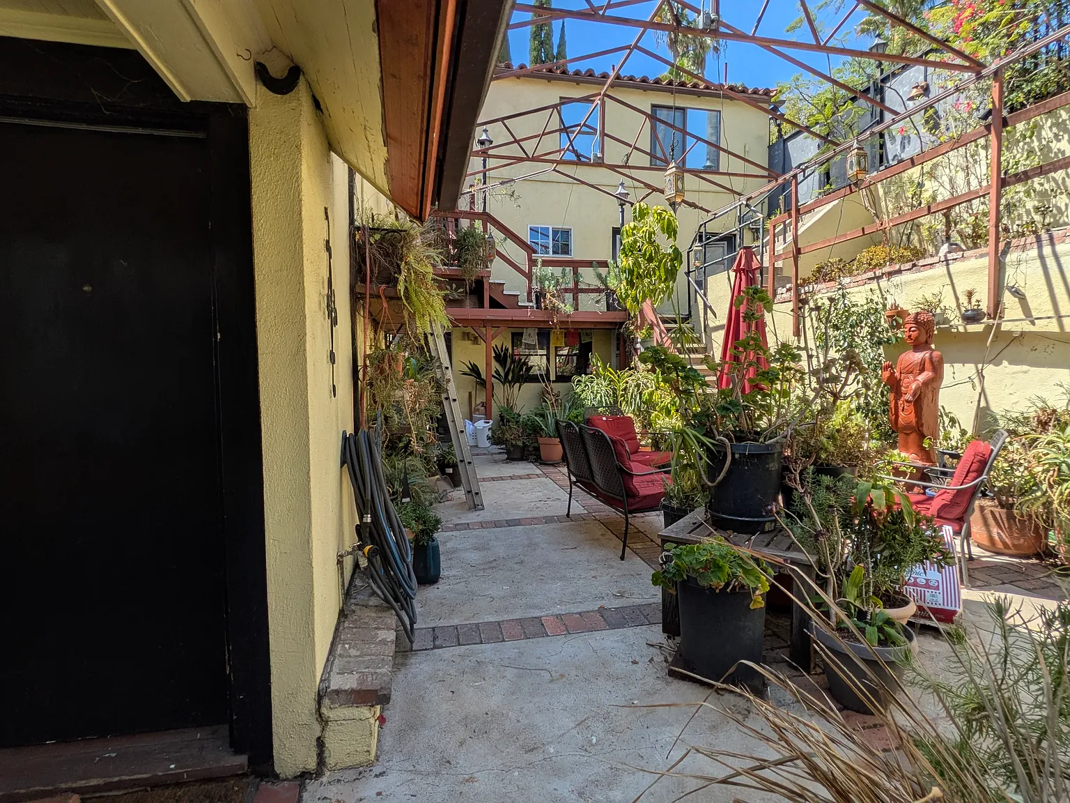 1 bed, 800 sqft, $3,100 — Photo 3
