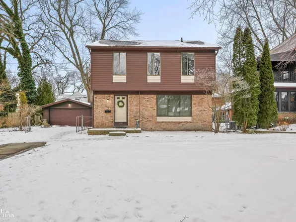 1223 Grayton St, Grosse Pointe Park, MI 48230