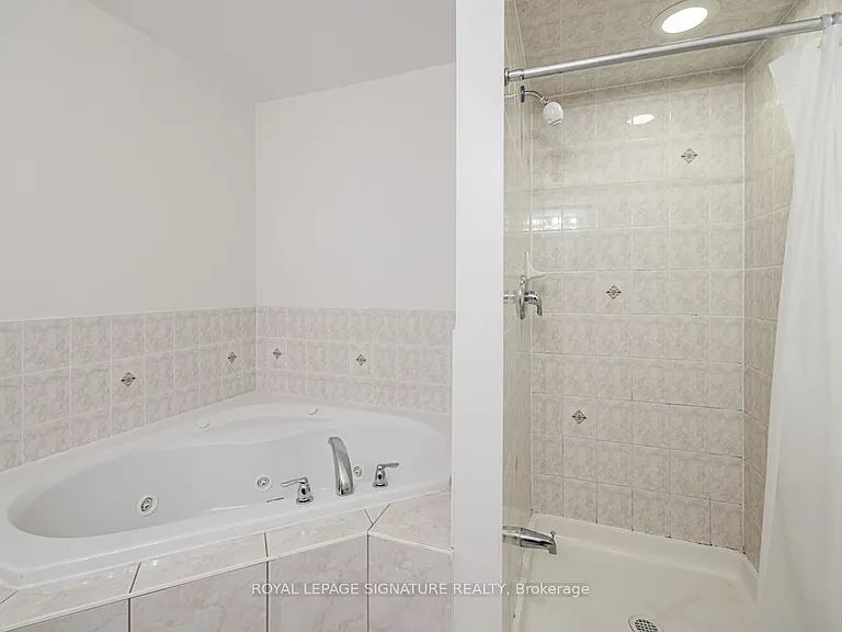 6035 Bidwell Trl #5 — Photo 12