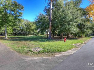 255 George St #6, Fairhope, AL 36532