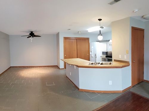 3rd image of N25W24037 River Park Dr Unit 11