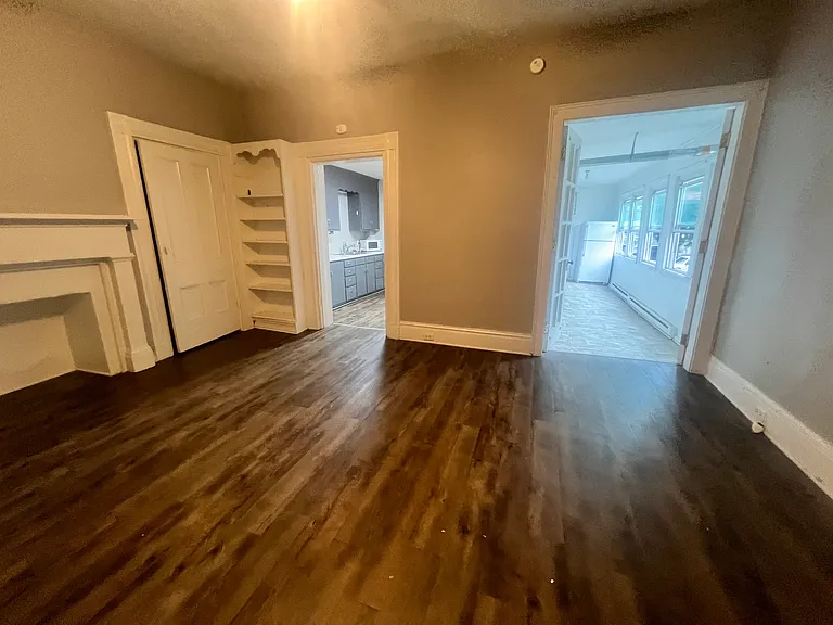 60 E Louther St #3 — Photo 3