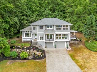 1557 SW 12th Ct, North Bend, WA