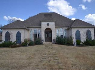 229 Melissa Dr, Muscle Shoals, AL 35661