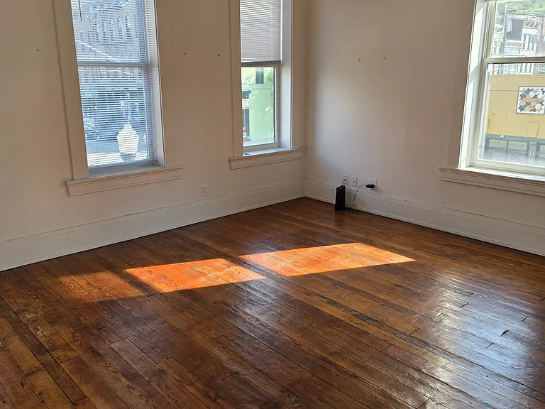 101 W Elder St #201 — Photo 5