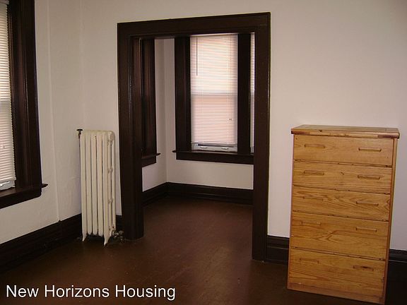5th image of 33 S Washington Ave APT H