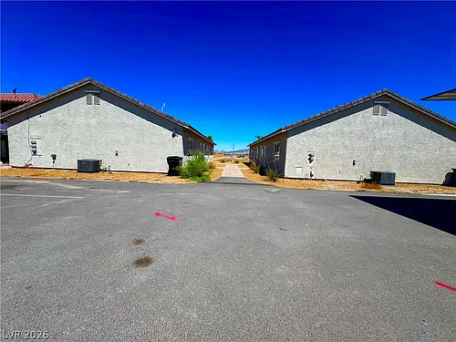 1390 Ogallala St #4 Photo 1