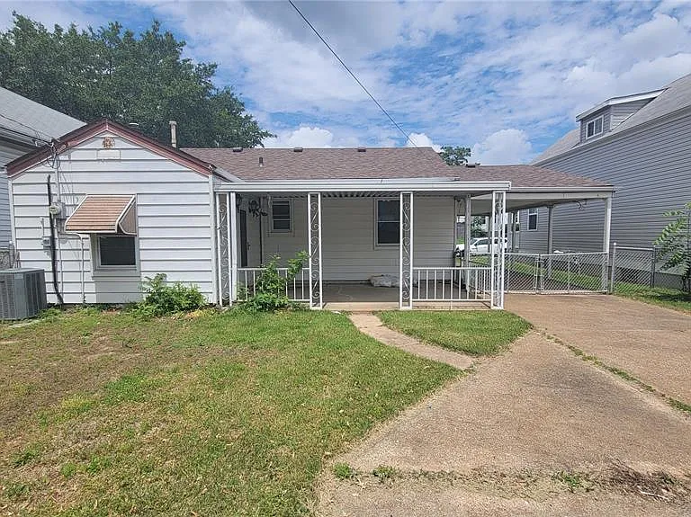 6320 Arthur Ave — Photo 10