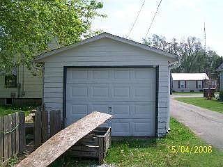 2nd image of 109 N Cory St