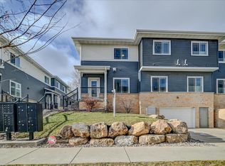 1921 N Windsor Ave, Cottage Grove, WI 53527