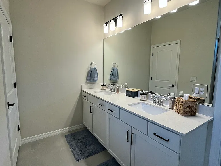 8193 Cinch Way — Photo 29