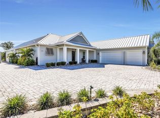 28976 Smugglers Ln, Punta Gorda, FL 33982