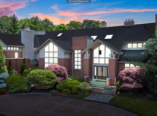 119 Huyler Landing Rd, Cresskill, NJ 07626