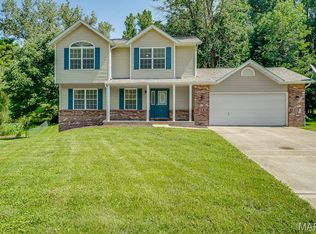 42 Alta St, Glen Carbon, IL 62034