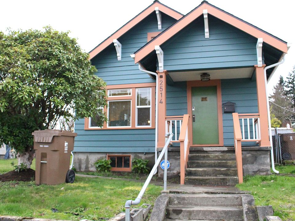 1st image of 2514 S Ainsworth Ave
