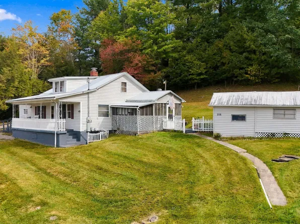 706 Poplar St NE, Wise, VA 24293