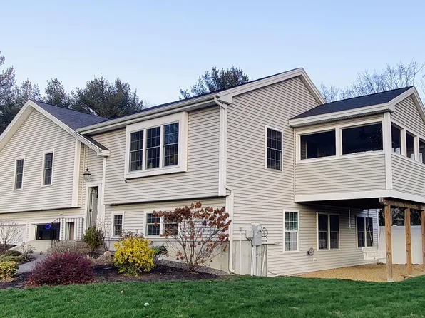 13 Memory Lane, Scarborough, ME 04074