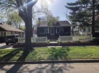 714 40th St, Des Moines, IA 50312