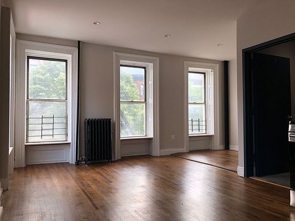 3rd image of 689 Saint Marks Ave #2