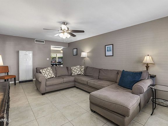 5th image of 2515 E Hermosa Dr