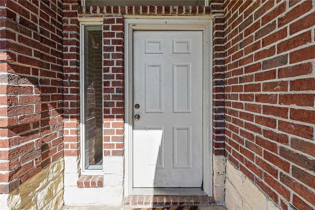 4 bed, 1546 sqft, $1,850 — Photo 4