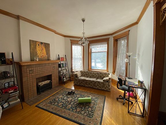 2nd image of 2337 N Kedzie Blvd Unit 1
