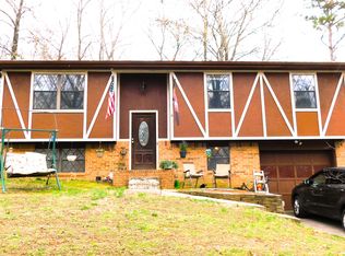 1608 Wendy Cir, Soddy Daisy, TN 37379