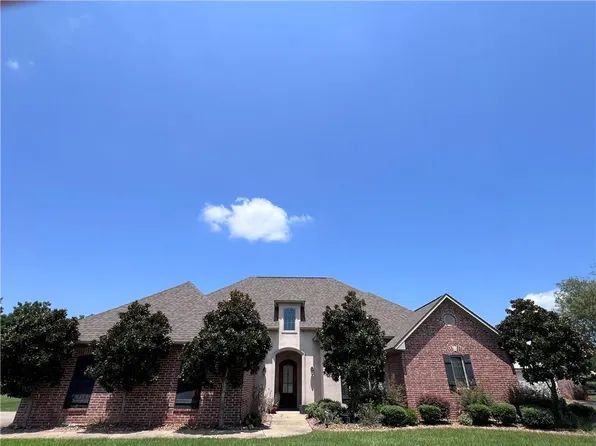247 Plantation Point, Natchitoches, LA 71457